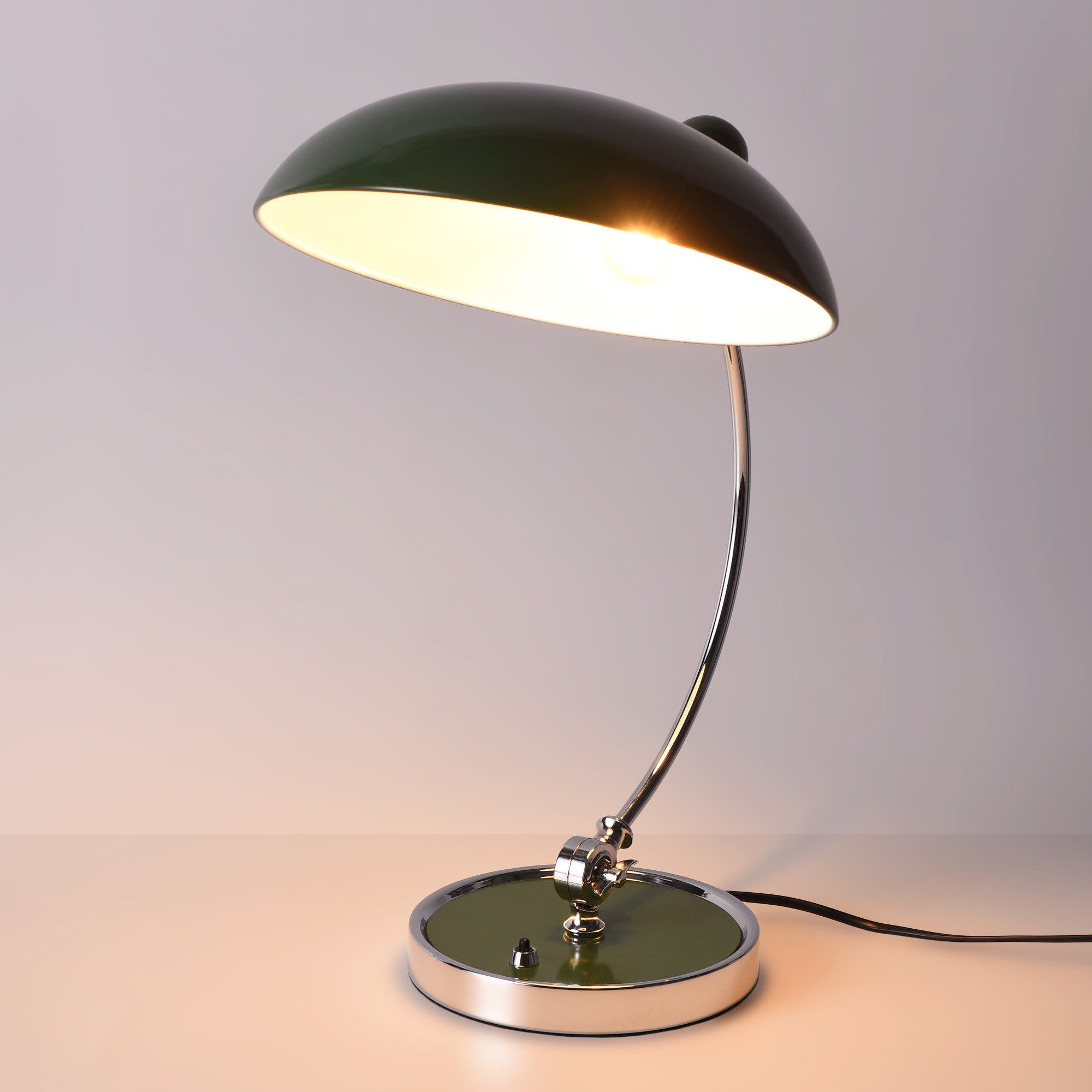Lámpara de mesa de diseño "Ulia"
