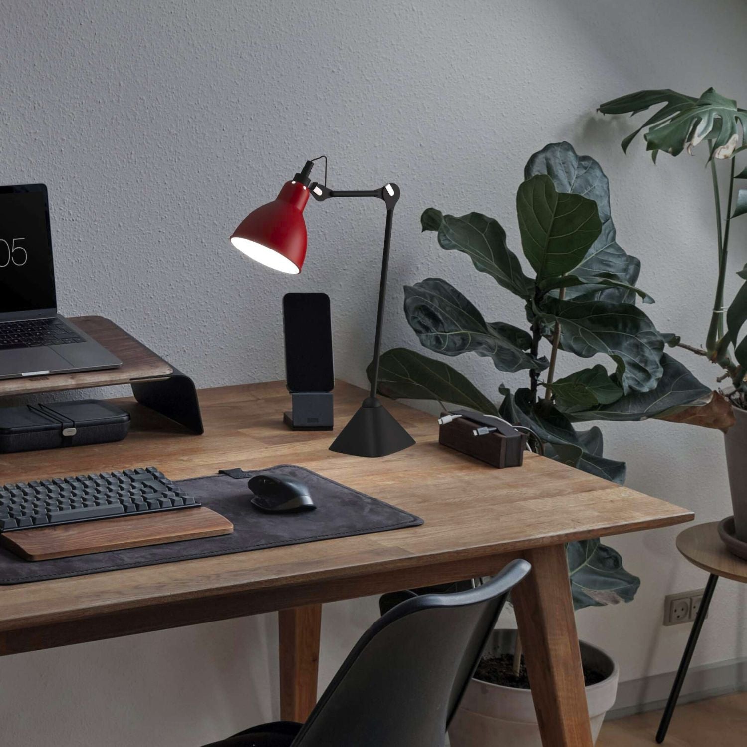 Lámpara de mesa articulada "RUBY 205" - E27