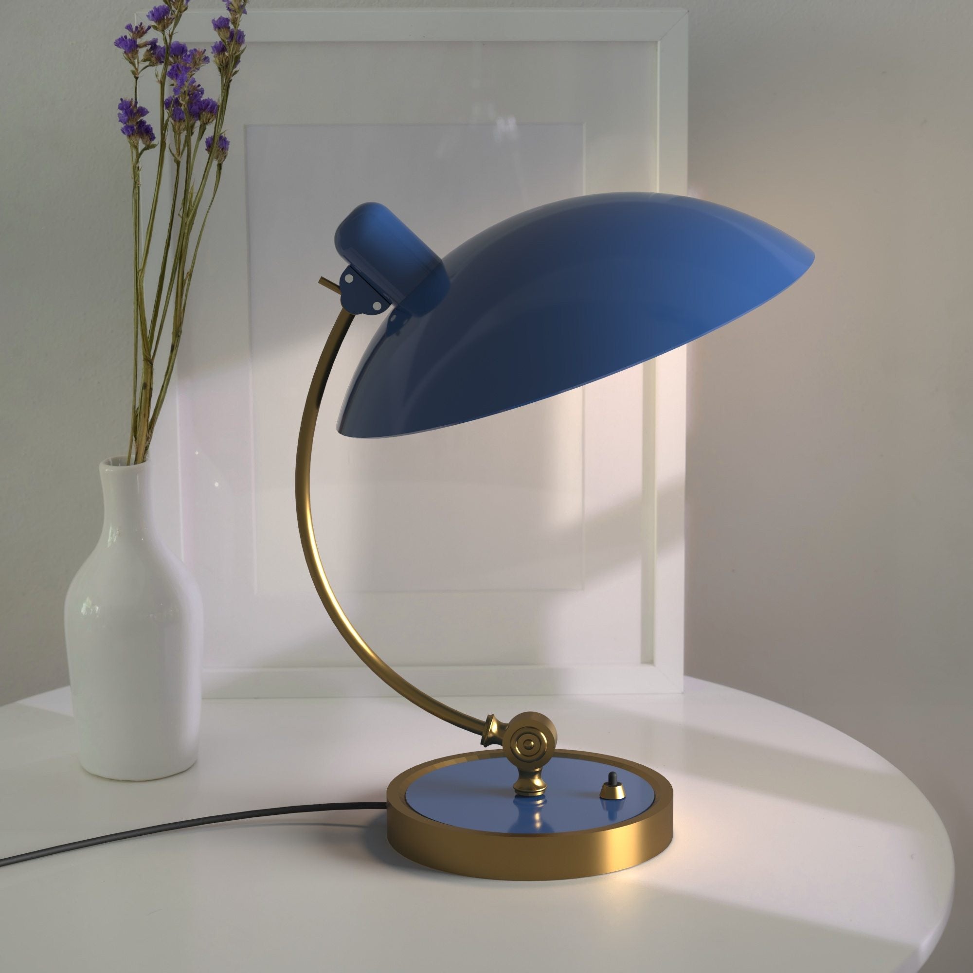 Lámpara de mesa de diseño "Ulia"