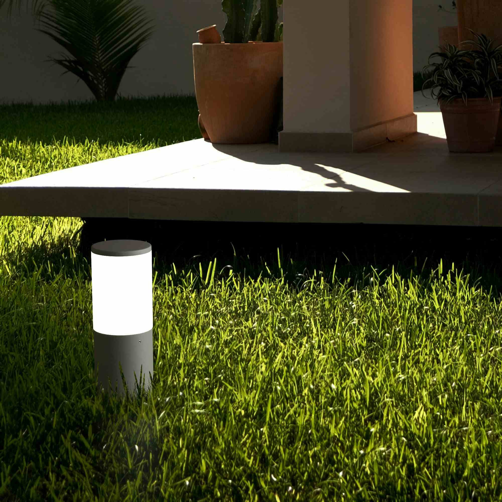 Estaca de jardín LED FUMAGALLI "AMELIA SPIKE" E27 - CCT - IP55