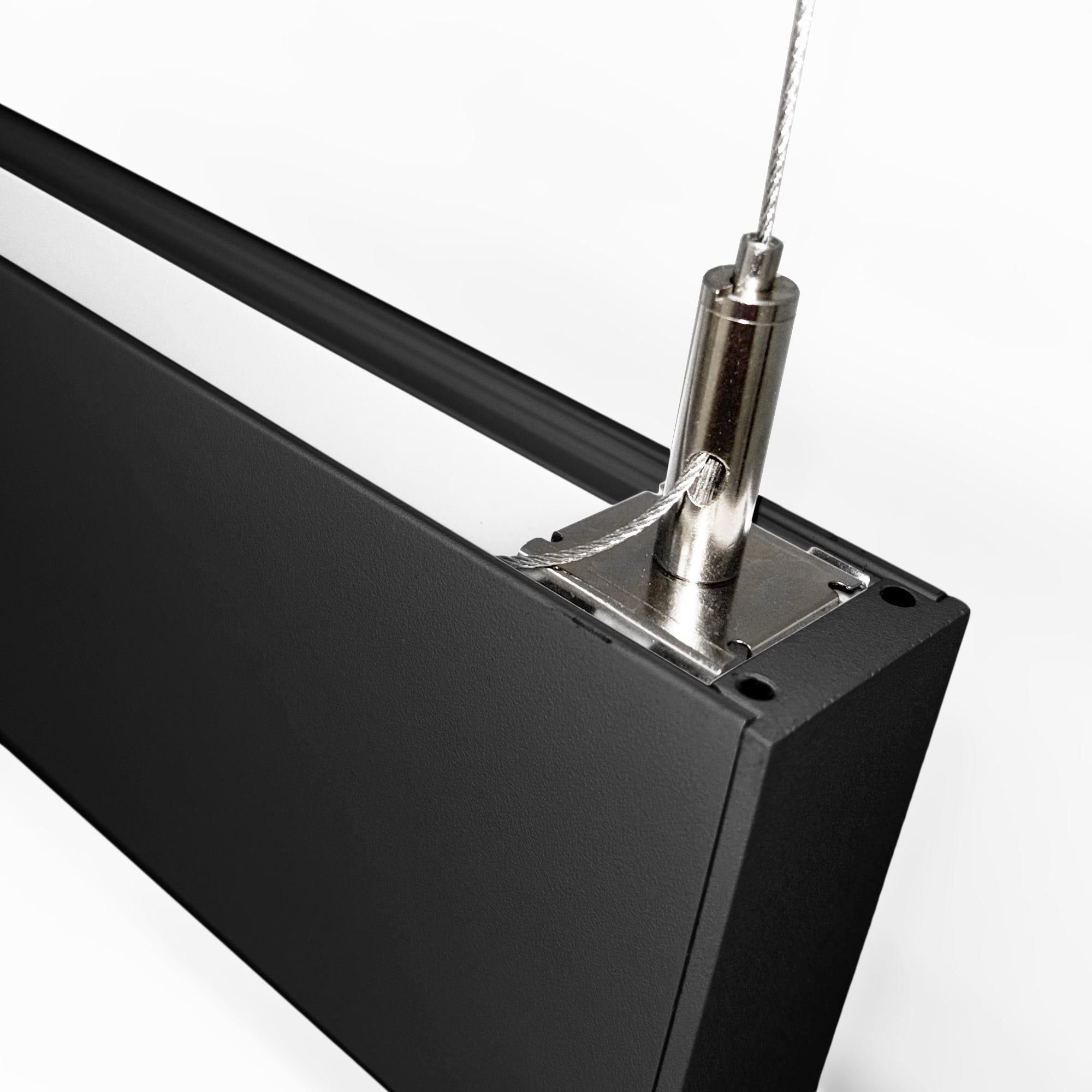Luminaria lineal LED CCT - Bidireccional - Suspensión - Potencia ajustable 20W/30W/40W - 120cm - UGR 19