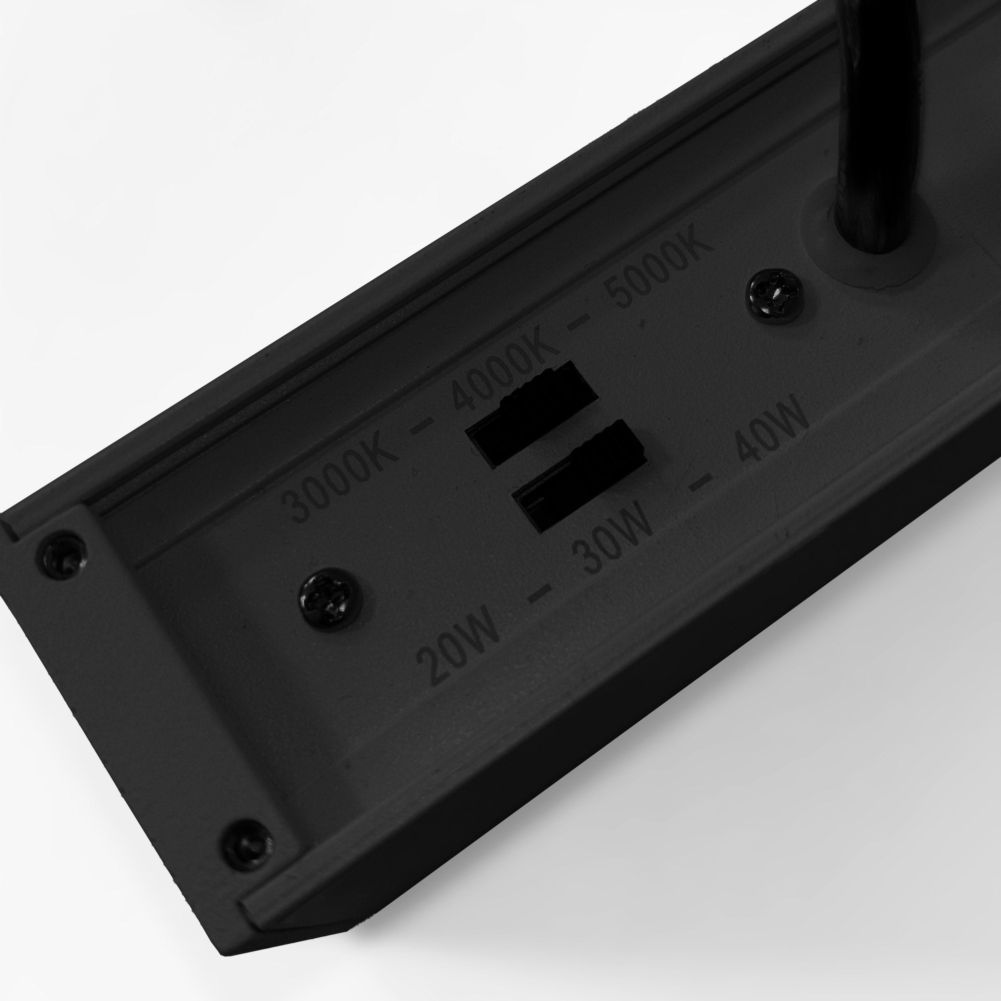 Luminaria lineal LED CCT - Bidireccional - Suspensión - Potencia ajustable 20W/30W/40W - 120cm - UGR 19
