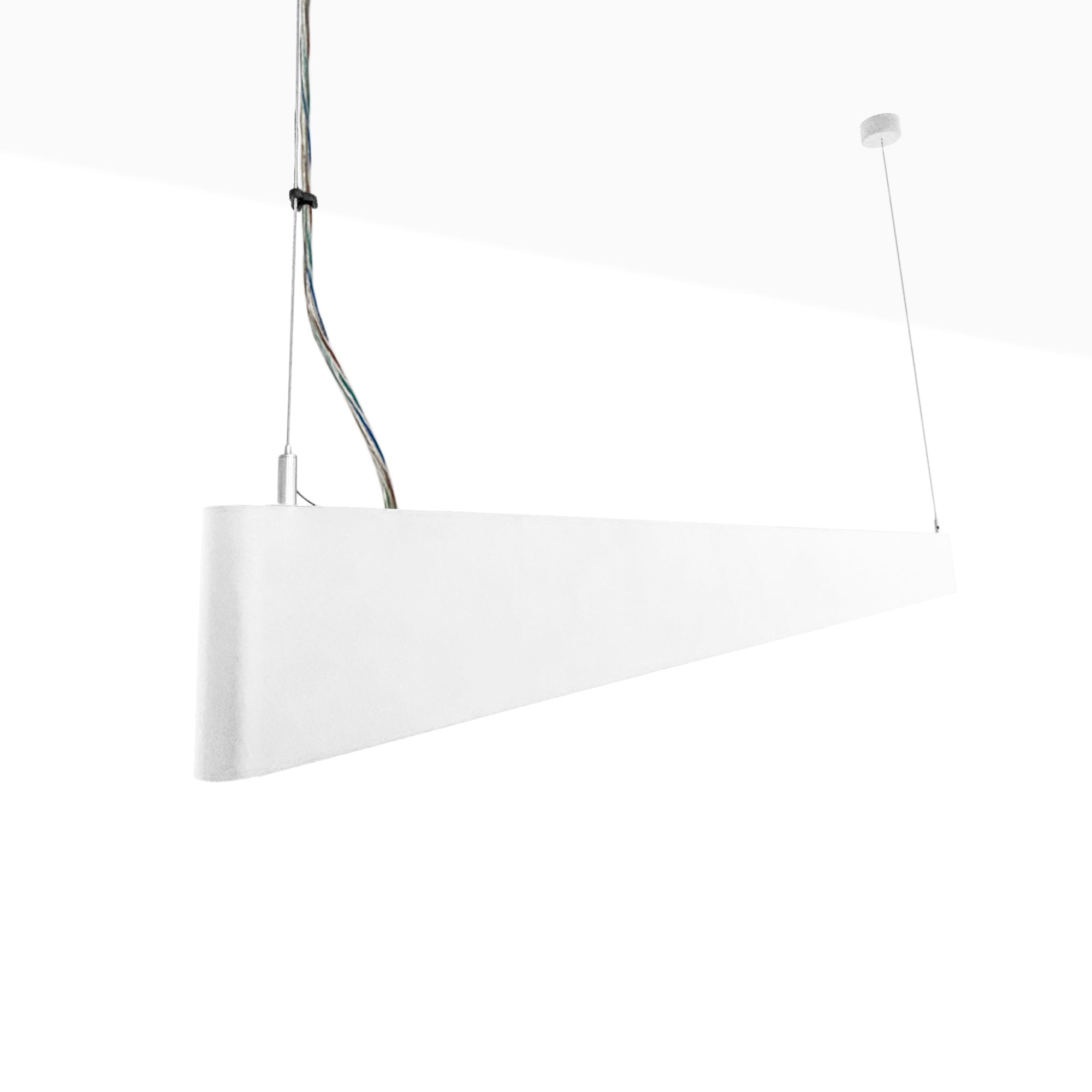 Luminaria lineal LED CCT - Suspensión - Potencia ajustable 20W/30W/40W - 120cm - UGR 19