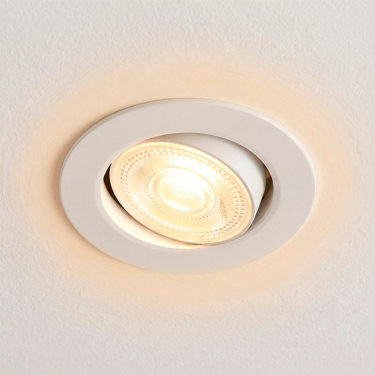 Downlight LED "Avalor" basculante - TRIAC dimmable - 5.5W - CCT - Corte Ø 70mm - IP44