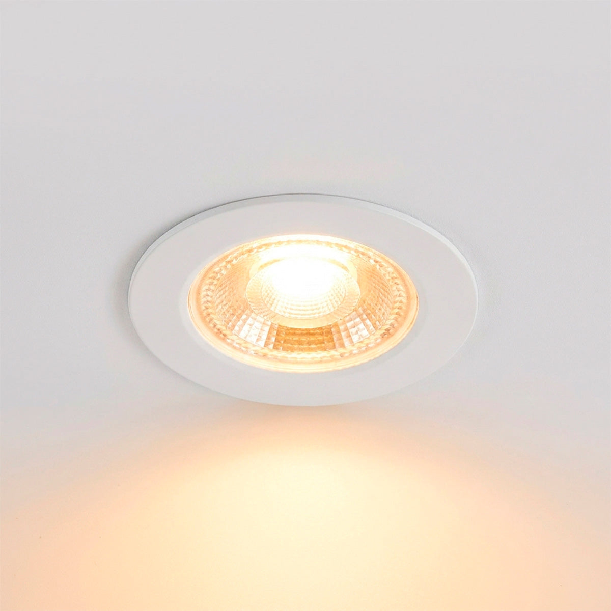 Downlight LED "Avalor" empotrable - TRIAC dimmable - 5.5W - CCT - Corte Ø 70mm - IP65
