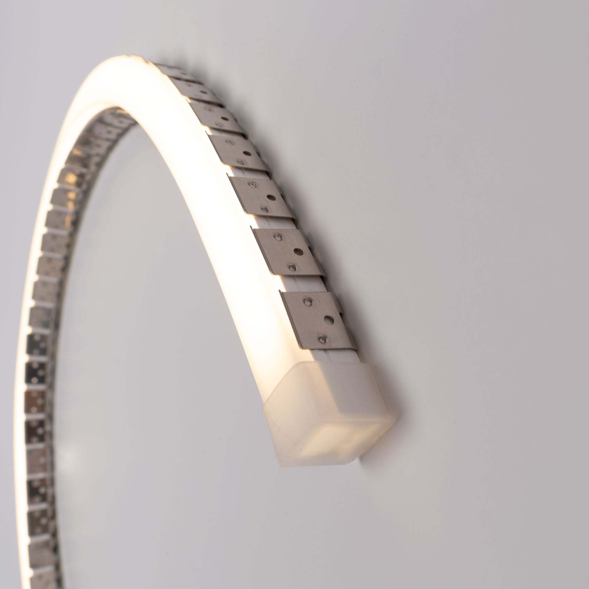 Funda de silicona flexible blanca - Tira LED a neón - 16x16 mm - Curvatura horizontal - Superficie