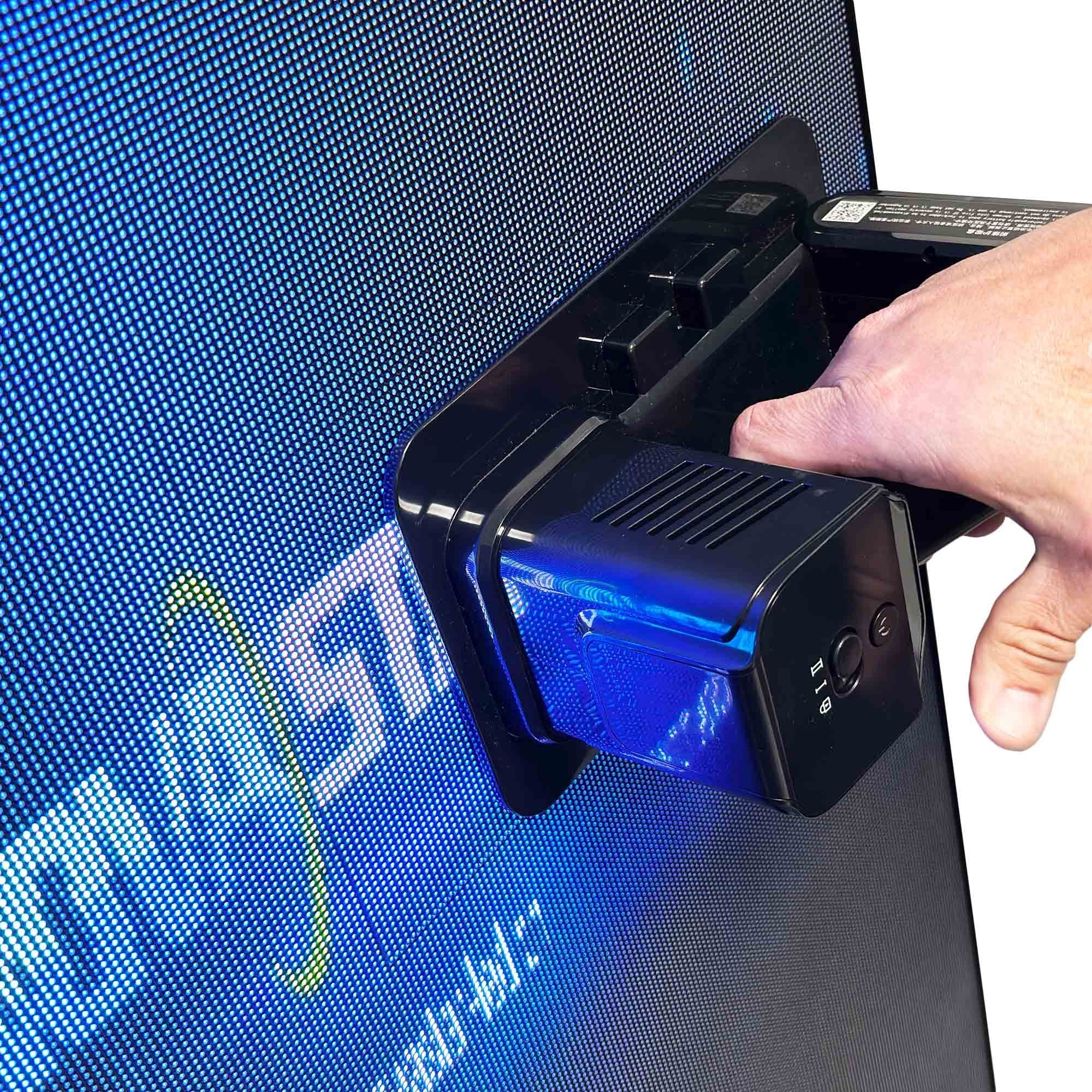 Display publicitario LED P2.5 - Full Color -  64 x 112cm - Indoor