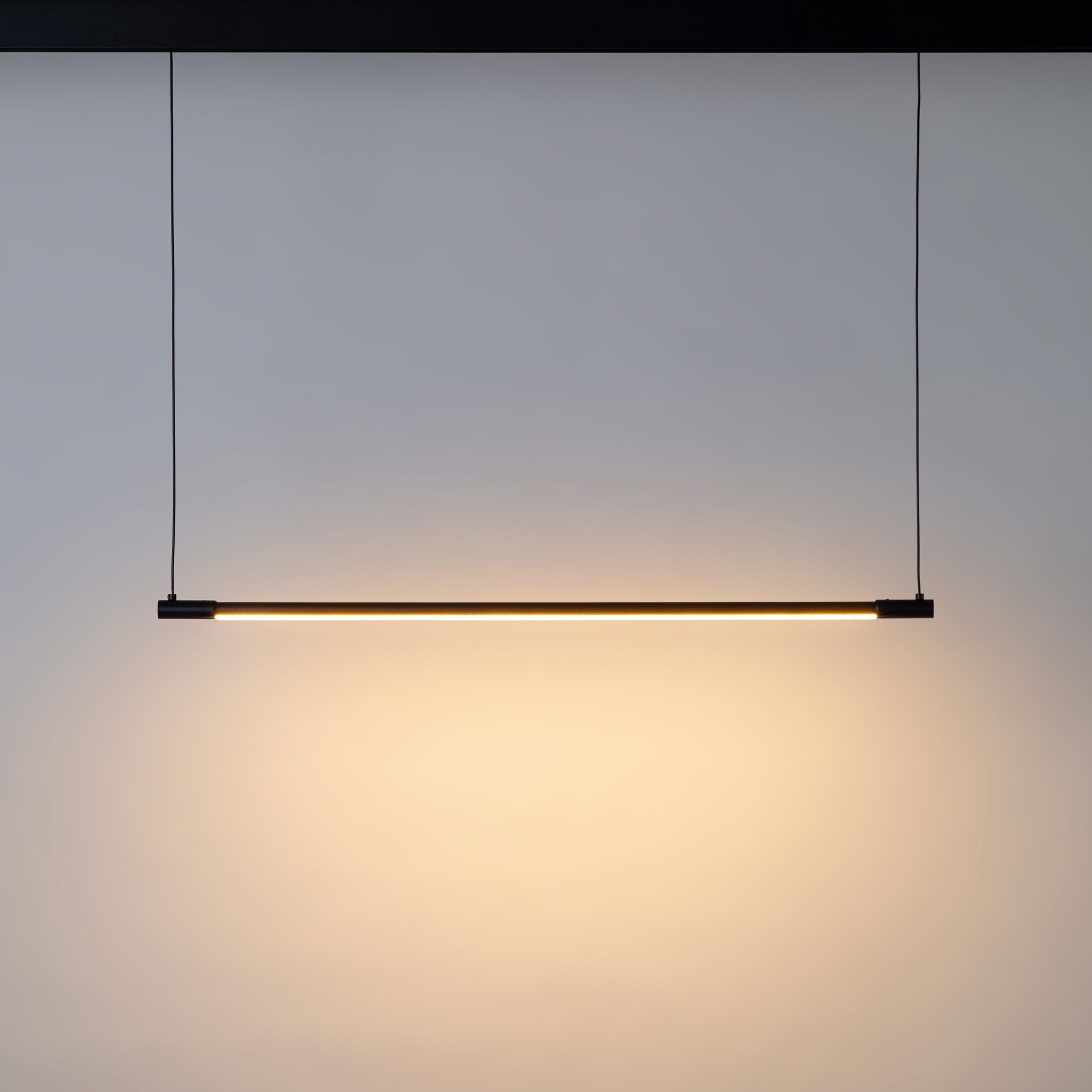 Lámpara colgante LED horizontal para carril magnético - 48V - 15W - 2800K - 80cm