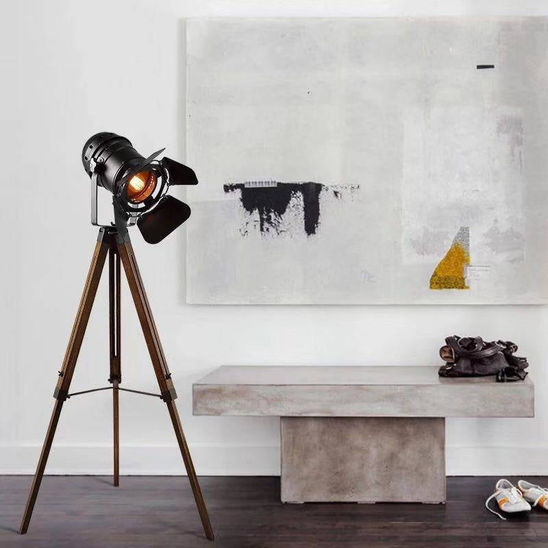 Lámpara de pie vintage con trípode "CINEMA" 139cm