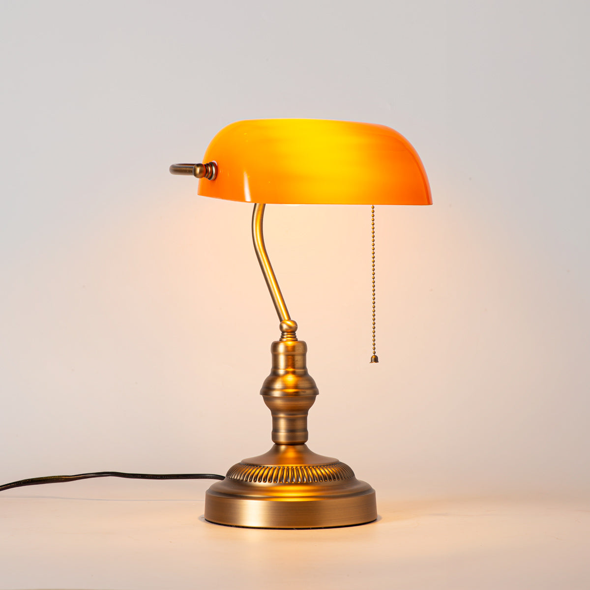 Lámpara de mesa vintage "BANQUERO" - E27