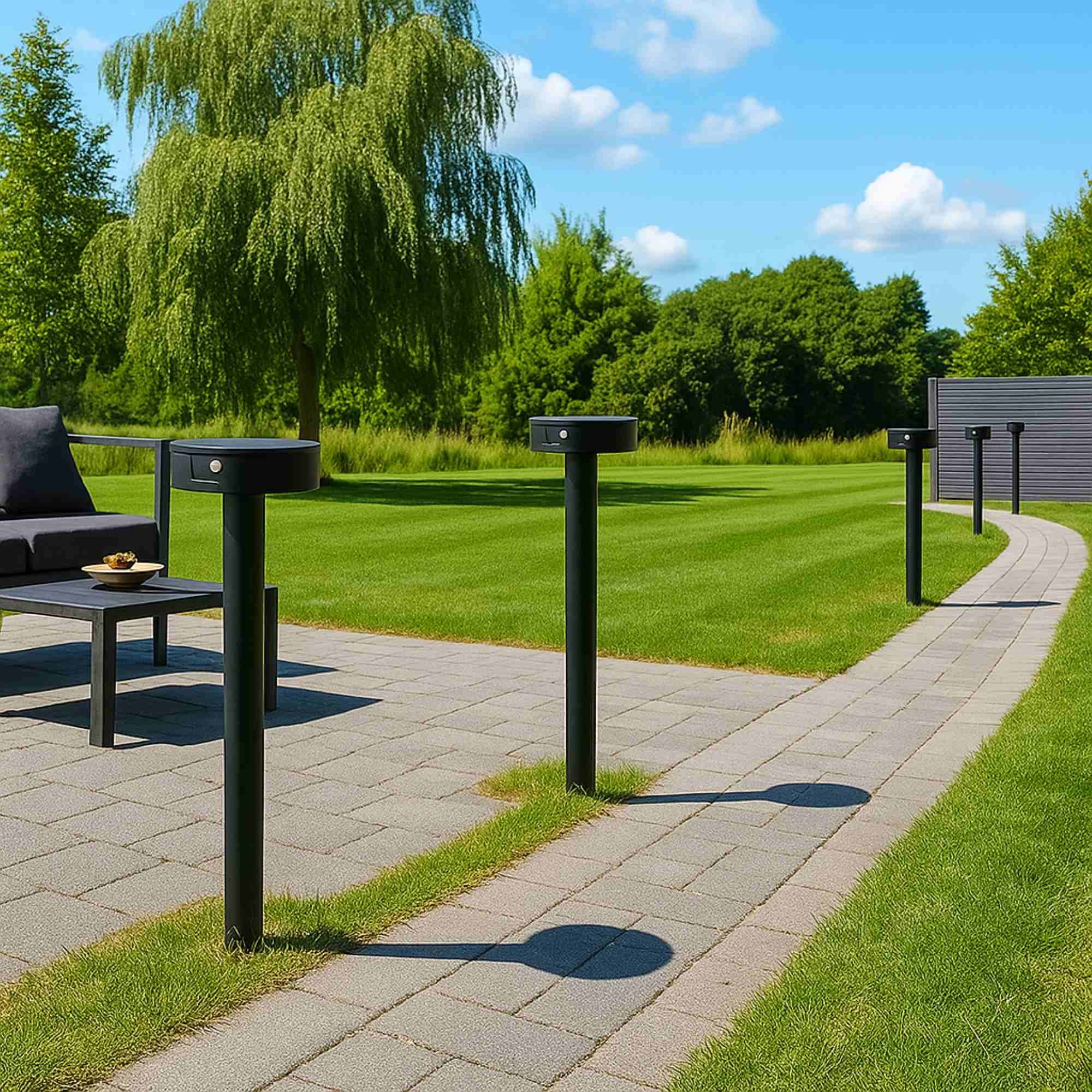 Bolardo solar LED "FIORINA" con sensor PIR - CCT - IP55 - FUMAGALLI